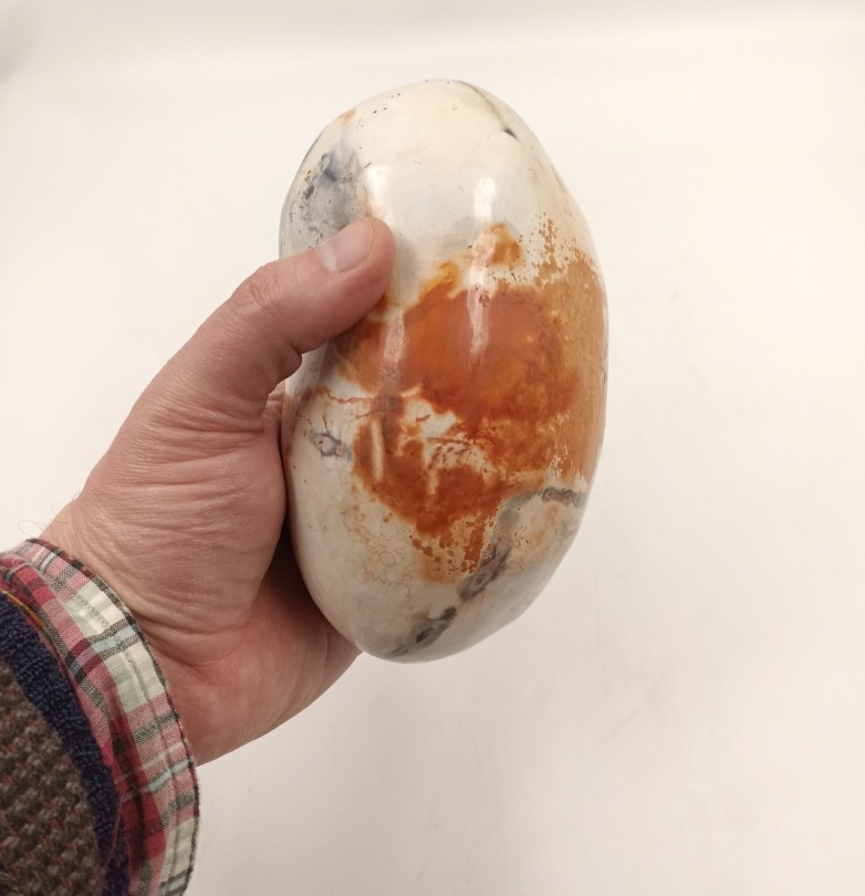 sculpture en forme de cacahuète